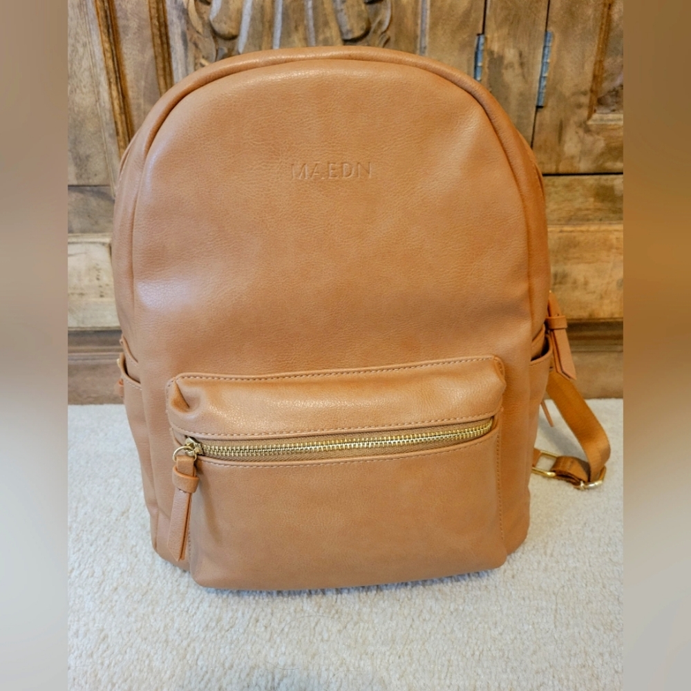 Maedn medium all day backpack